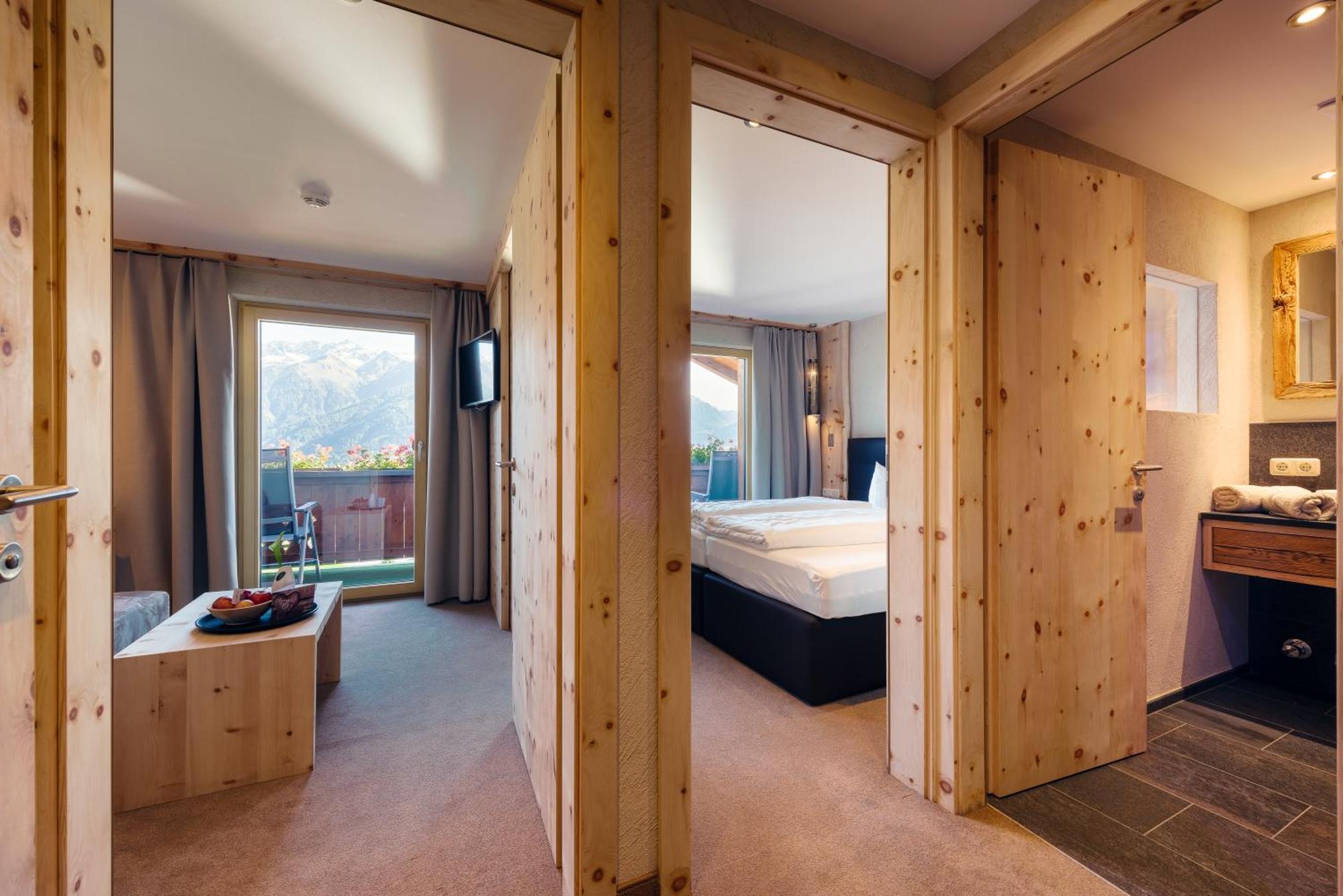 Hotel Tirol 4sterne Superior Fiss