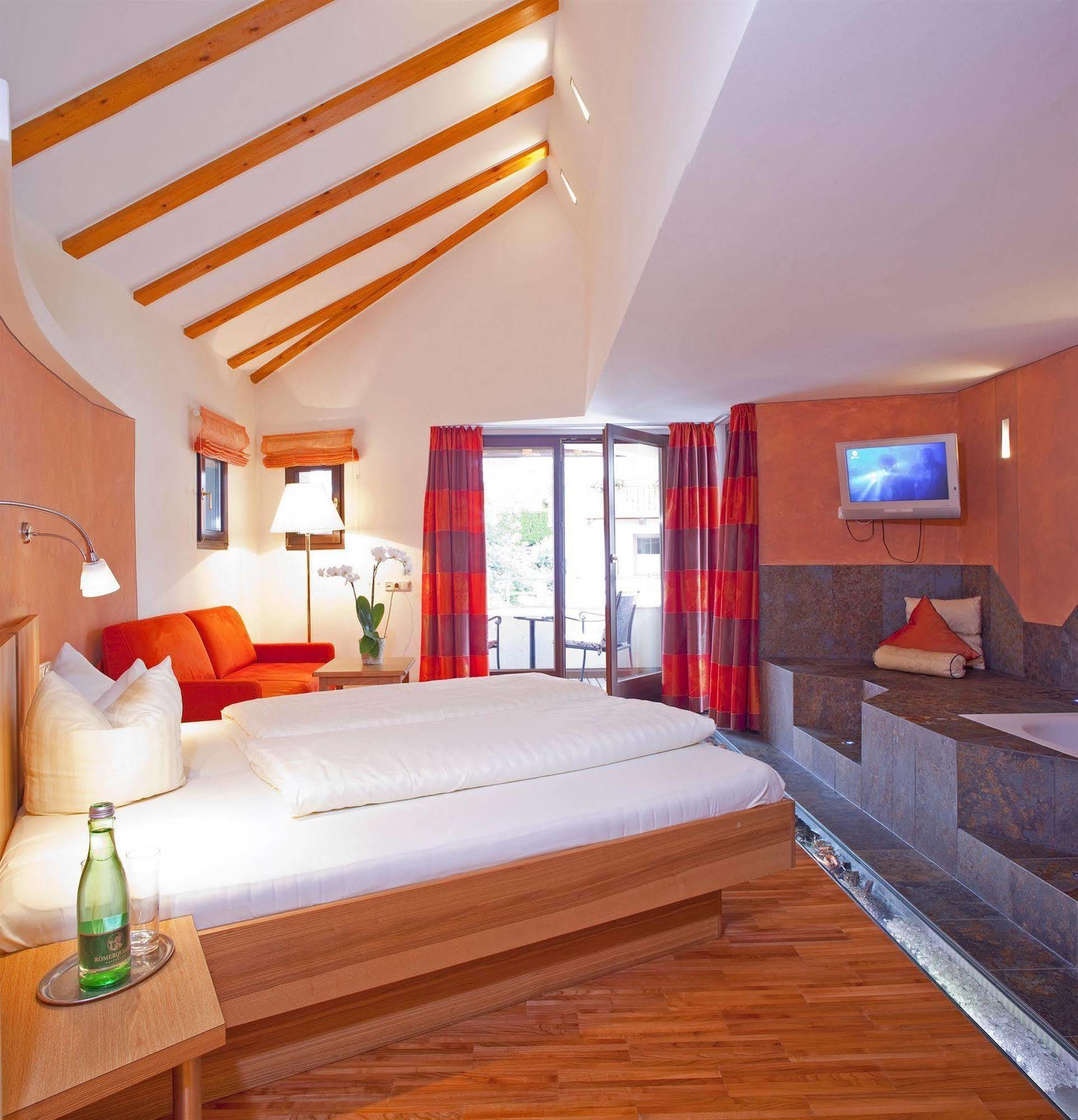 Tirol 4sterne Superior Hotel 4*